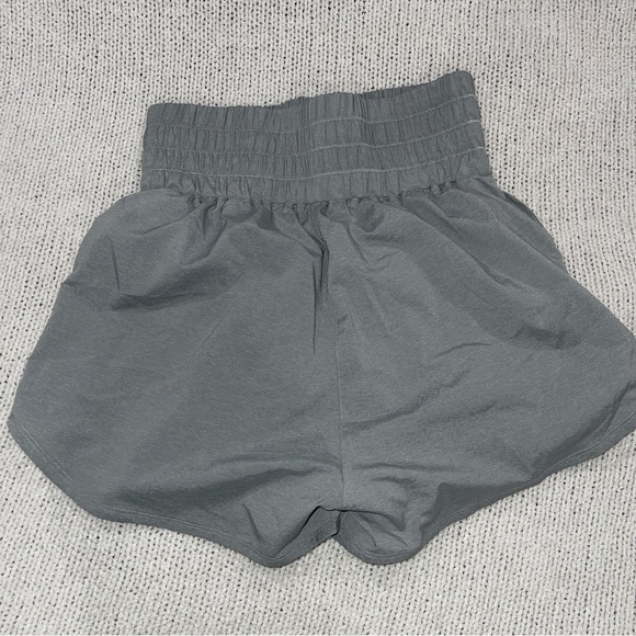 Nike Women's Athlethic high waisted grey running Shorts M - Picture 9 of 10